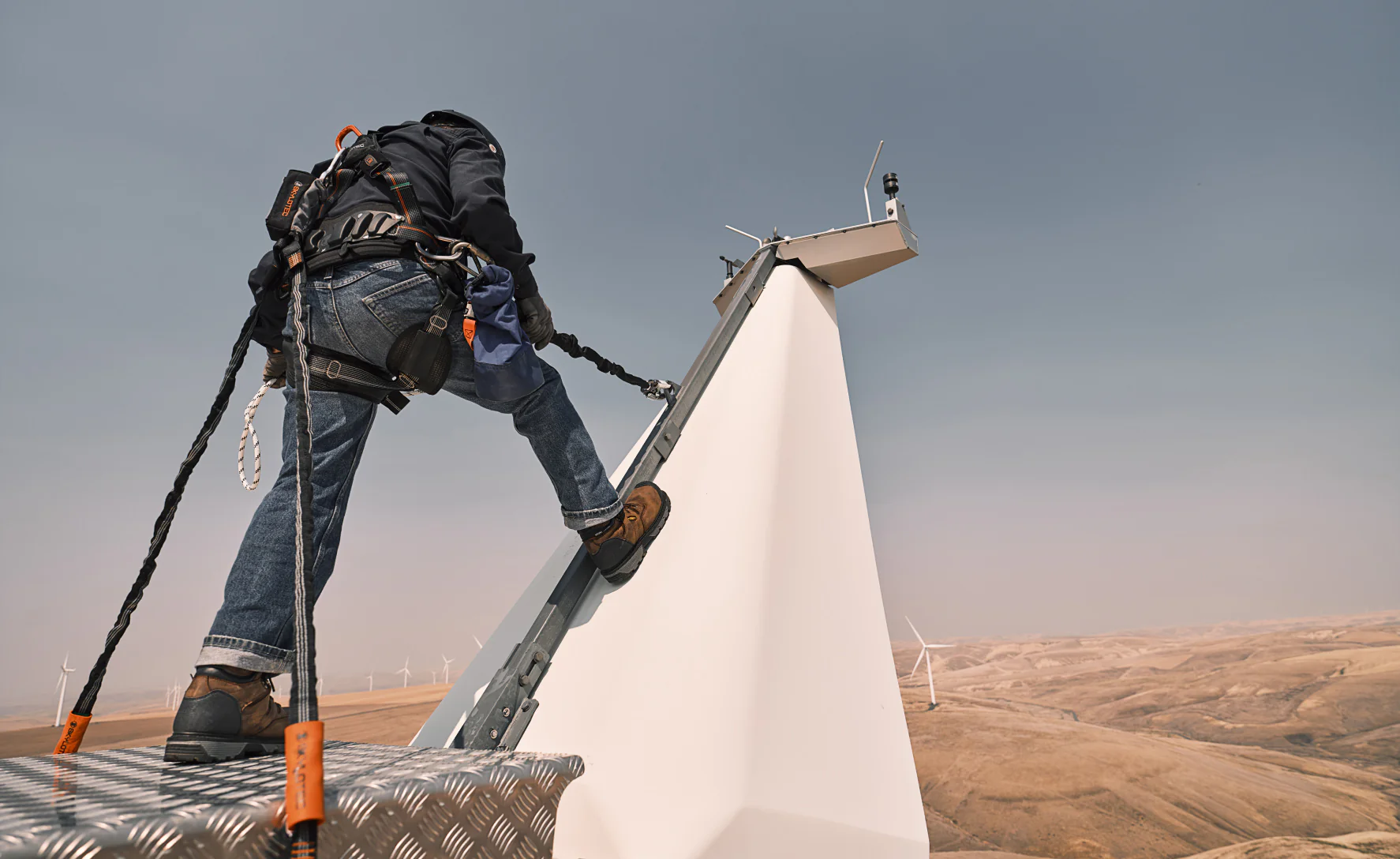 Men's CSA Camden 6" Waterproof Boot (Carbon Toe)  |  Dark Earth/Black - Image 7