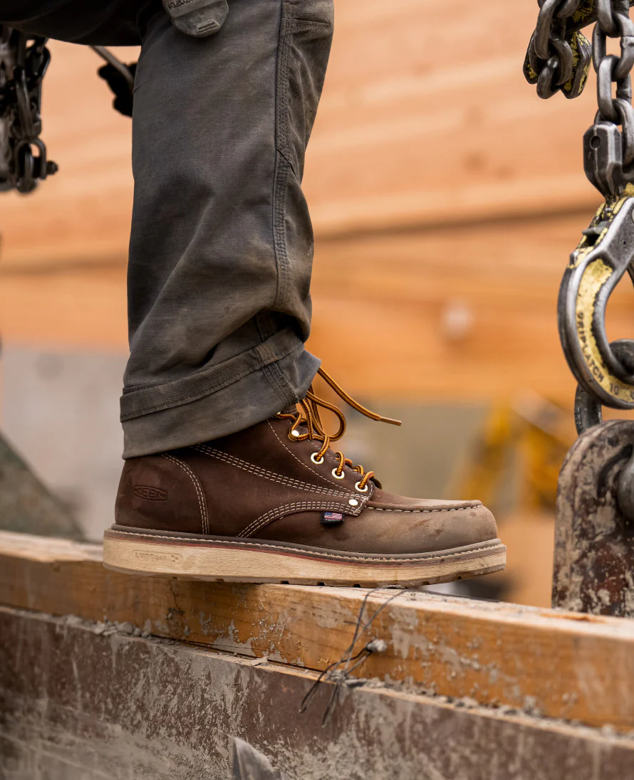 Men's Liberty 6" Waterproof Boot (Carbon Toe) | Black/Gum - Image 9