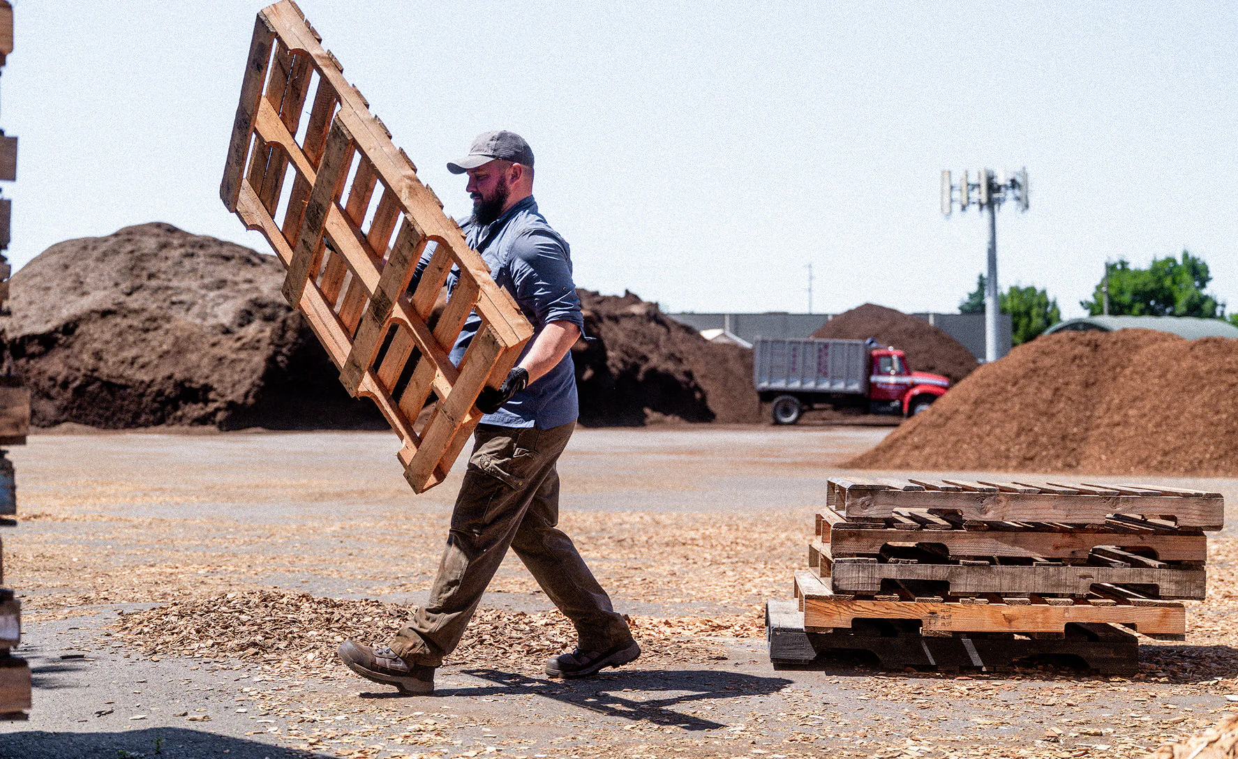 Men's Skokie Waterproof Work Boot (Carbon Toe)  |  Magnet/Black - Image 7